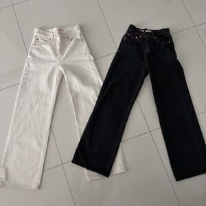Sold/ Bundle Levis Ribcage wide leg jeans